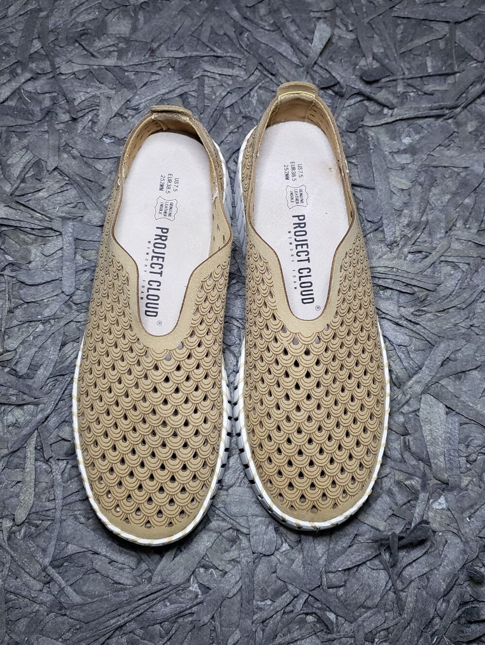 Project Cloud Slip-on Loafer - Picture 2 of 7